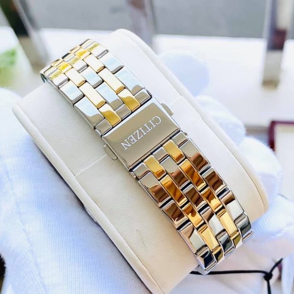 Citizen Gold & Silver 39mm Watch! New model! NIB! - Picture 5 of 5